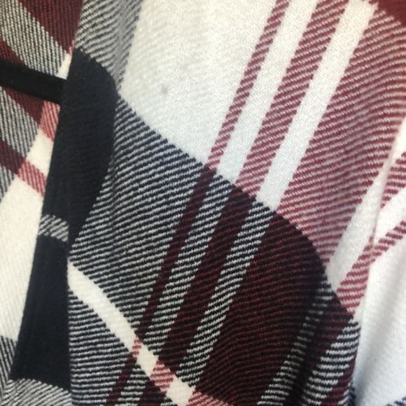Banana Republic Plaid Poncho one size - Picture 3 of 3
